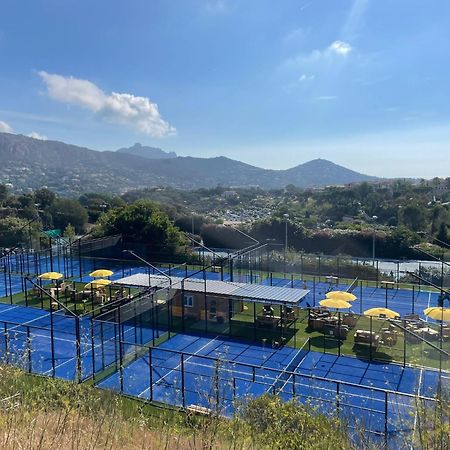 Saint-Raphaël Agay Cap Esterel Village Allee Fleurs - F2 Clim Vue Golf Et Mer - Grande Terrasse Plein Sud מראה חיצוני תמונה
